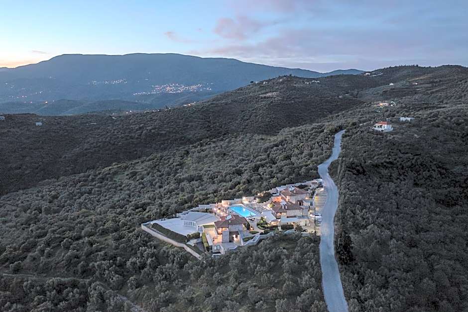 Karavia Lux Inn