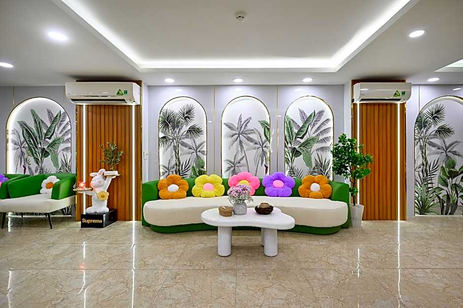 Camila Airport Hotel