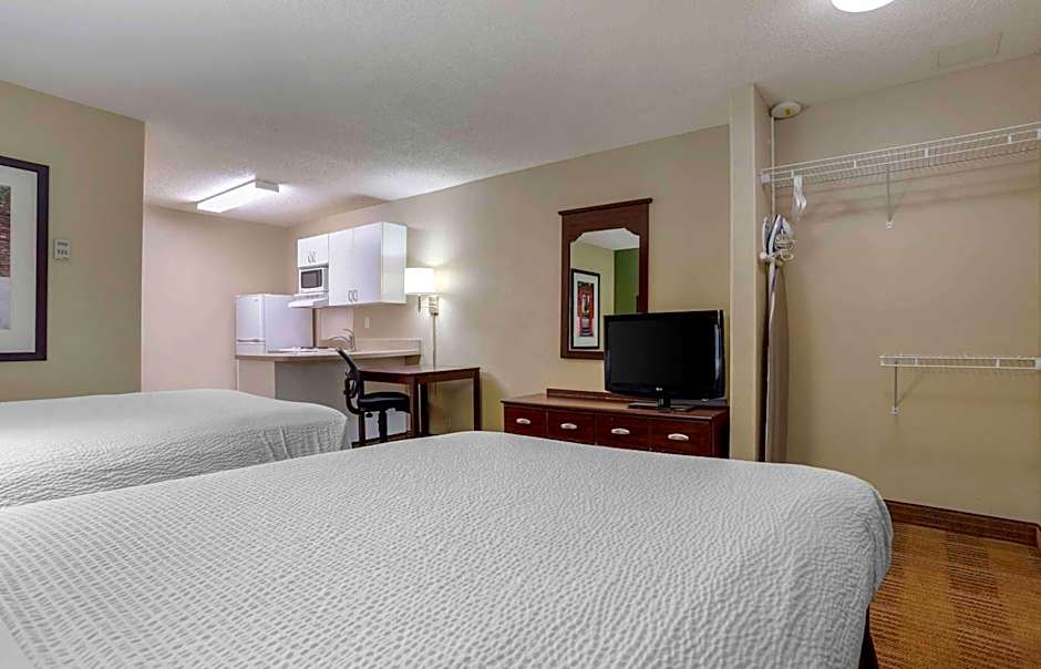 Studio 6 Extended stay Huntsville, AL - US Space & Rocket Center