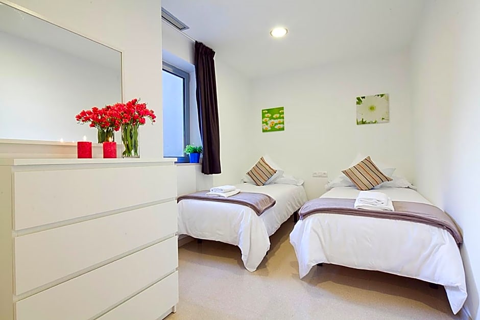 Charmsuites Nou Rambla