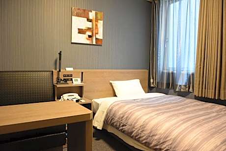 Standard Single Room - Smoking