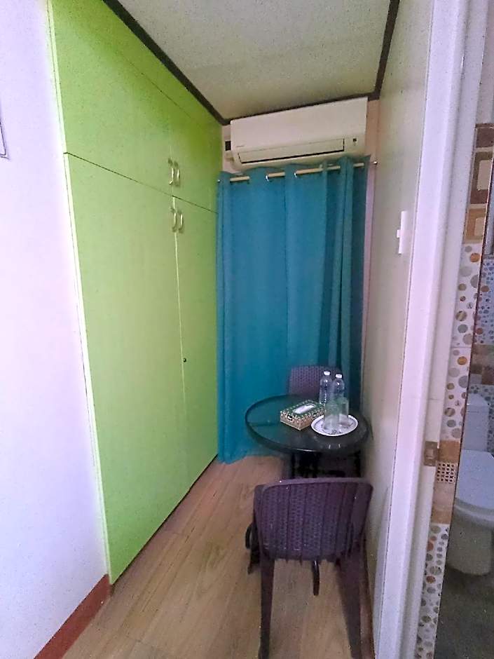 M2R APARTELLE