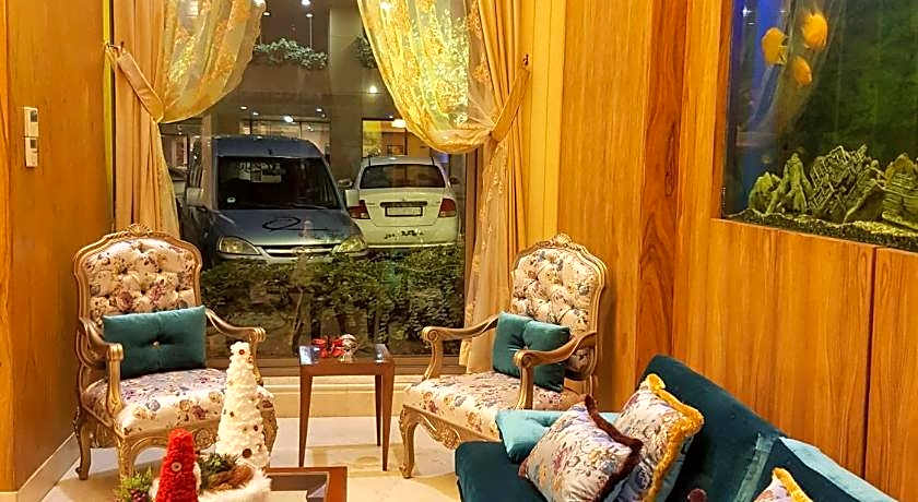 King Suites Hotel