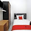RedDoorz Hostel near Kota Lama Semarang