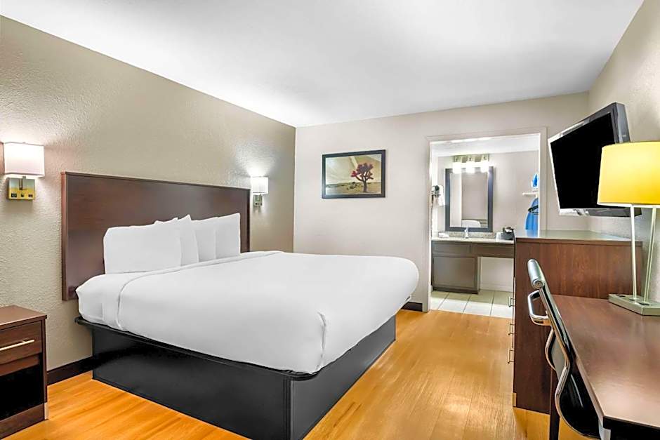 Rodeway Inn