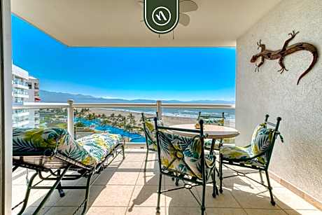 2BR Condo with Private Blacony - Oceean View