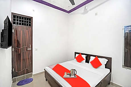 Flagship 700656 Hotel Dream Wave