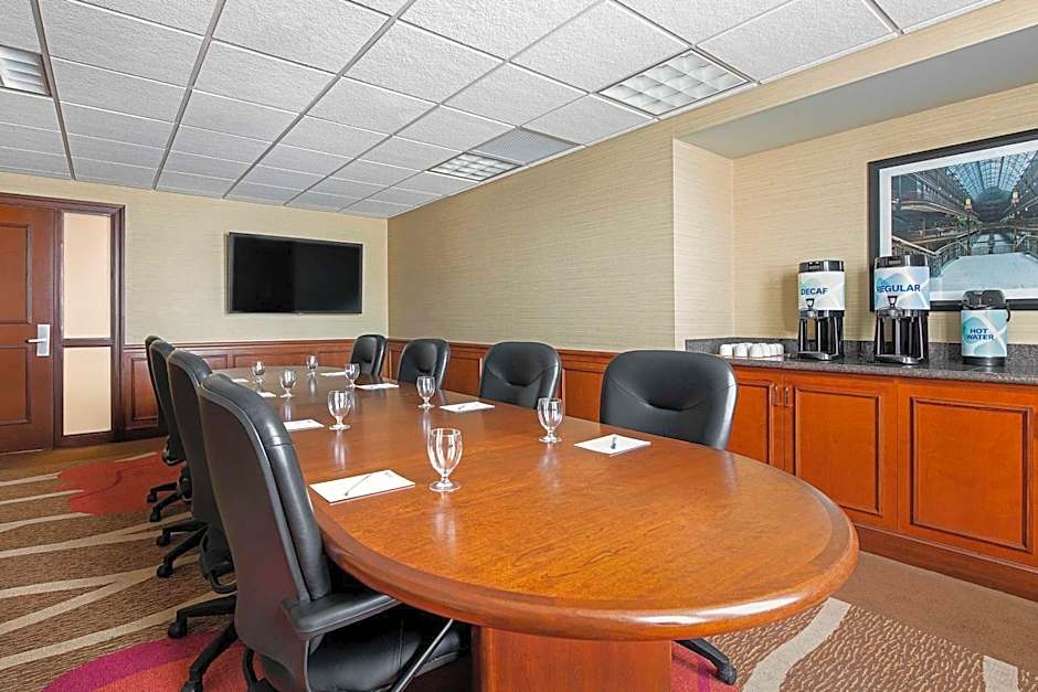 Hilton Garden Inn Cleveland Downtown