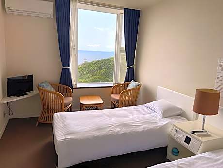 Twin Room with Private Bathroom