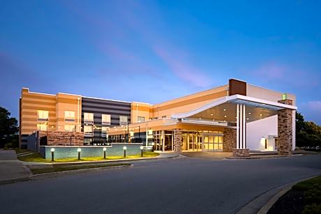 Fairfield Inn & Suites by Marriott Lexington Georgetown/College Inn