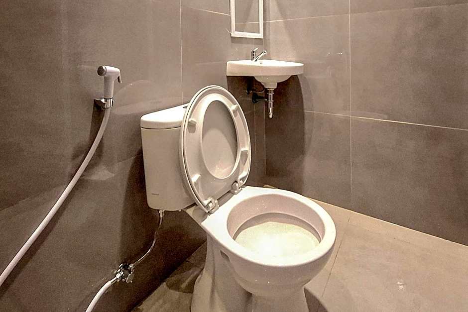 RedDoorz near Kampung Inggris Pare