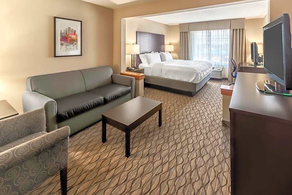 Holiday Inn Milwaukee Airport By IHG