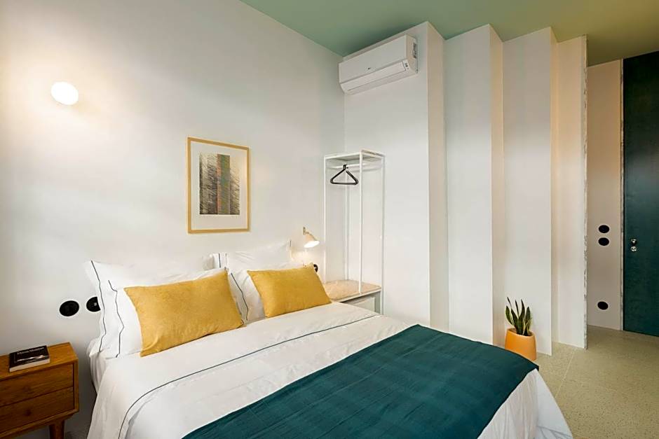 Covelo - The Original Rooms and Suites