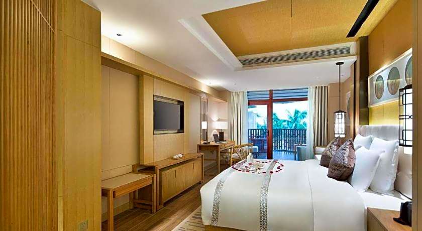 Wyndham Grand Plaza Royale Wenchang