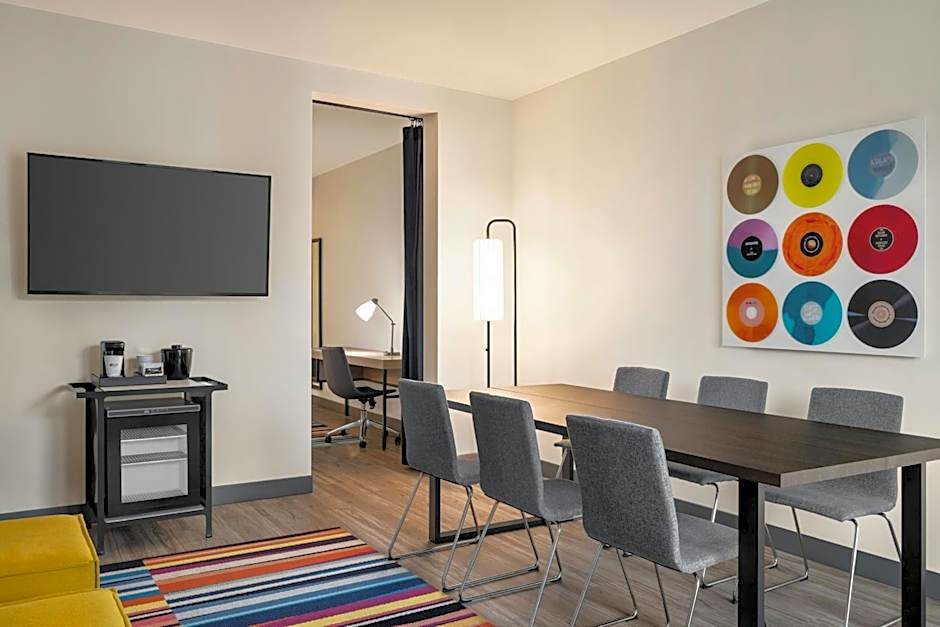 Aloft Wilmington at Coastline Center