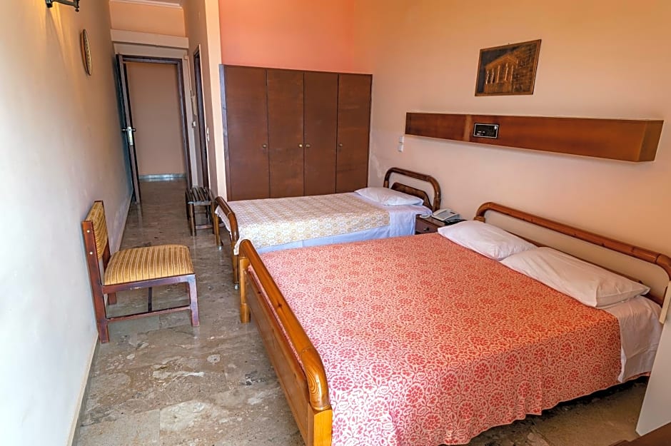 Hotel Agamemnon Beach