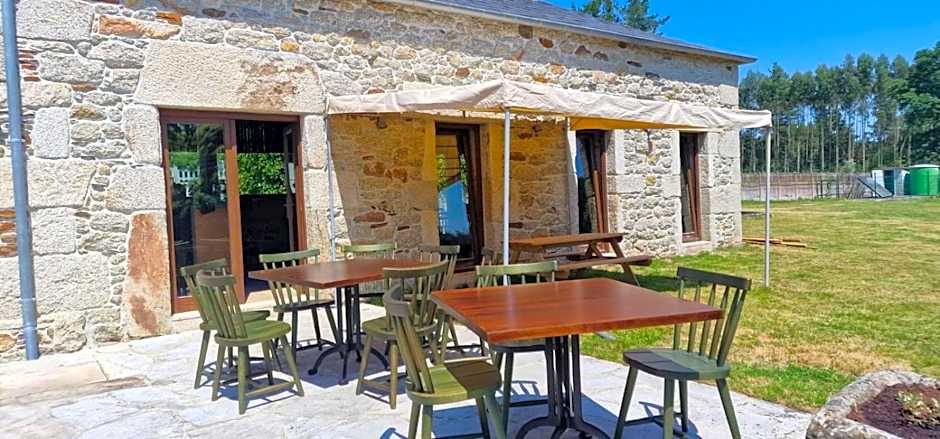 Habitaciones La Cuevona de Guitiriz,Parga, en el camino norte Lugo