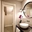 Opera35 Boutique Hotel
