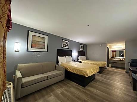 2 Full Beds Smoking