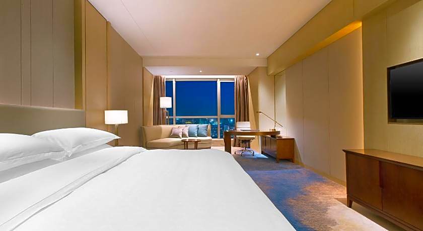 Sheraton Zhanjiang Hotel