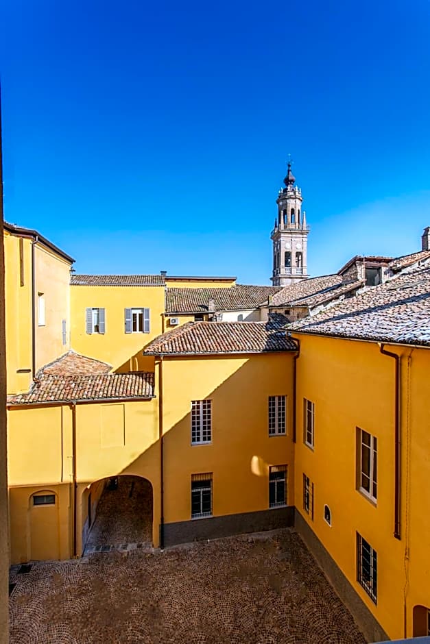 Palazzo Le Poste - Suite and Apartments