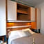 Hotel Crystal