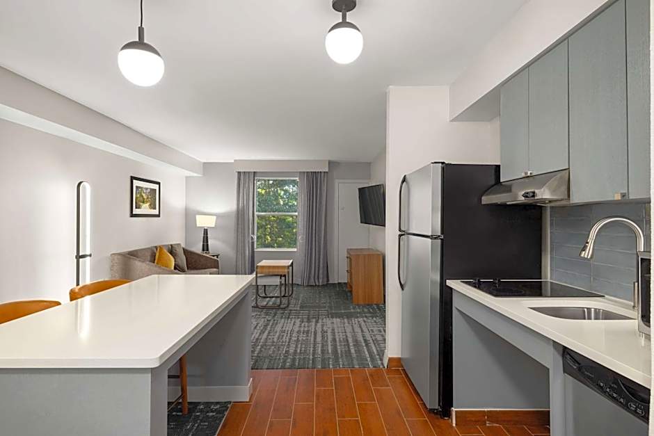 Homewood Suites By Hilton Atlanta/Alpharetta