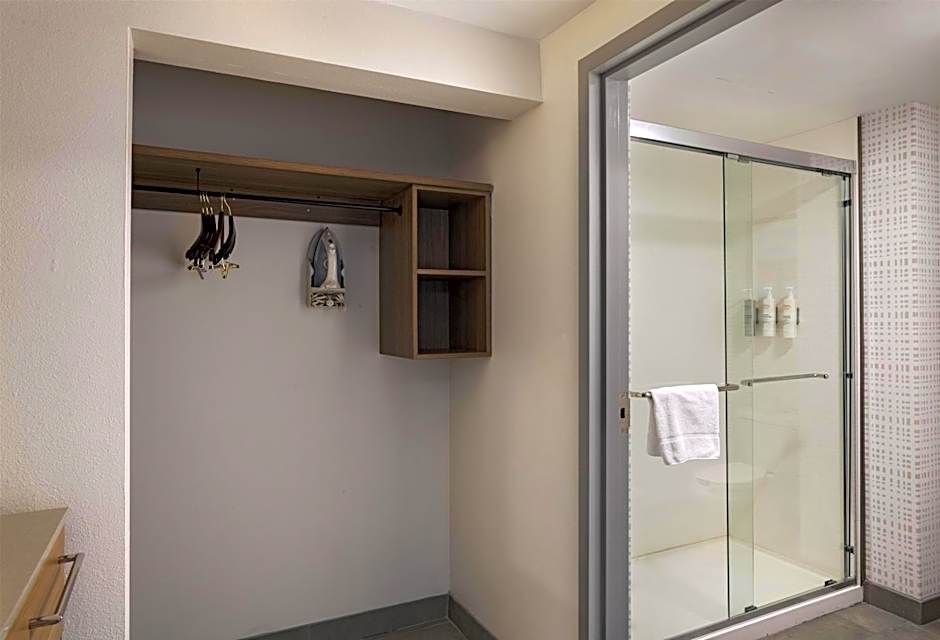 Hampton Inn & Suites Austin-Lakeway