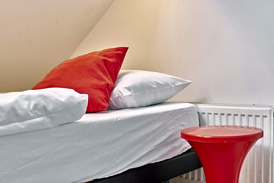 The Legacy by 2GO4 City Center