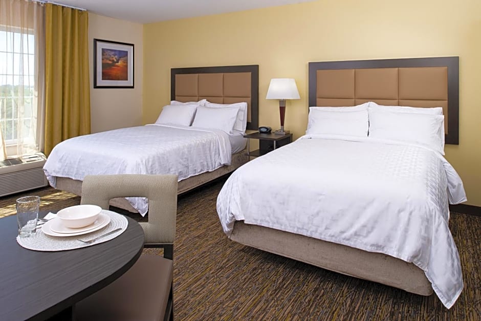 Candlewood Suites Olathe By IHG