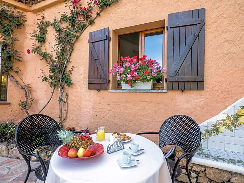 Hotel Rocce Sarde