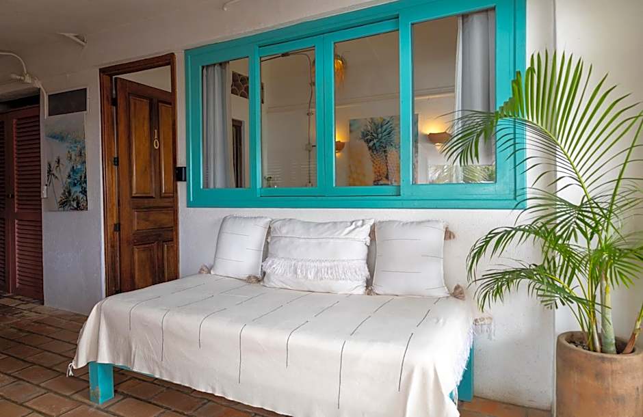 Sayulita Central Hotel