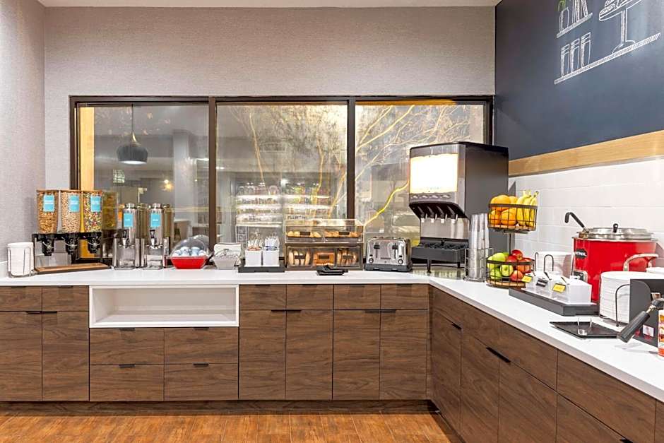 Hampton Inn By Hilton Athens