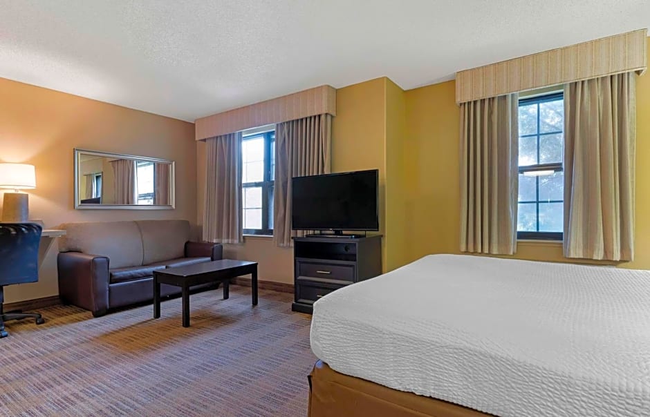 Extended Stay America Suites - Oakland - Alameda Airport