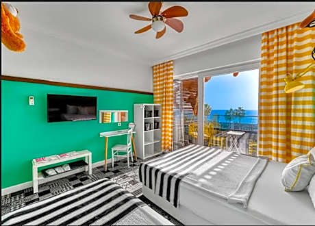Deluxe Double Room with Sea View