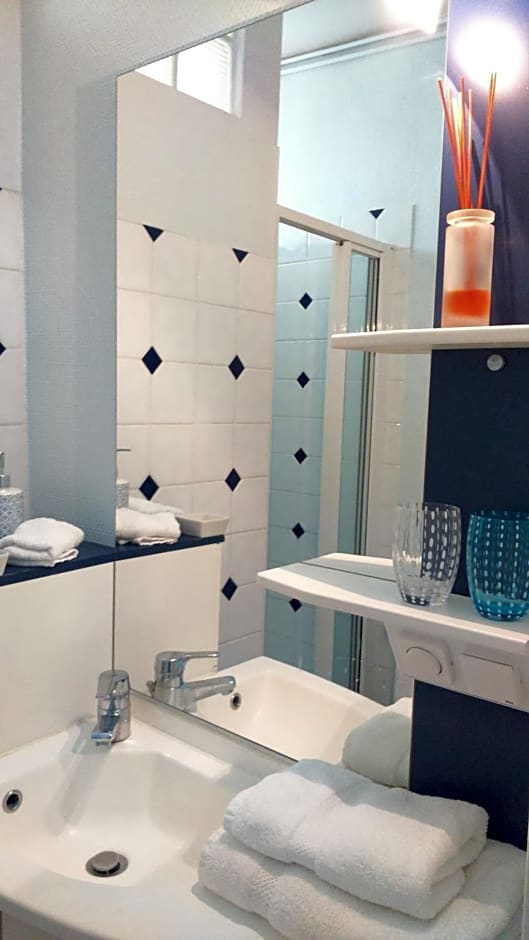 AU MANOIR DE LA BARRE