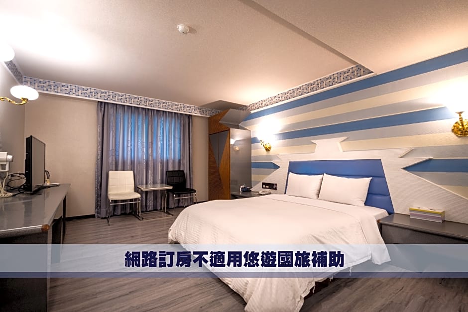 Golden Phoenix Hotel