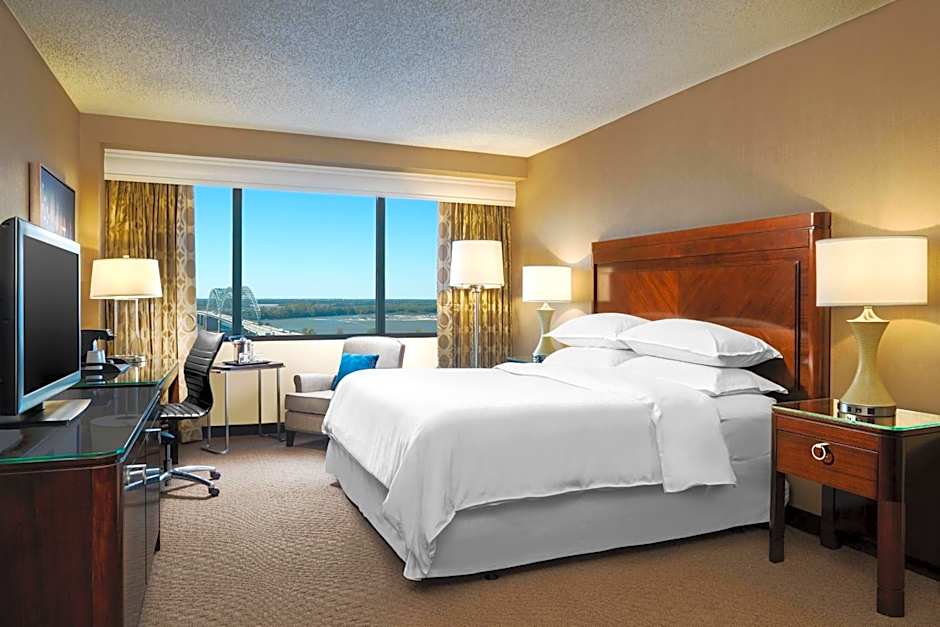 Sheraton Memphis Downtown Hotel
