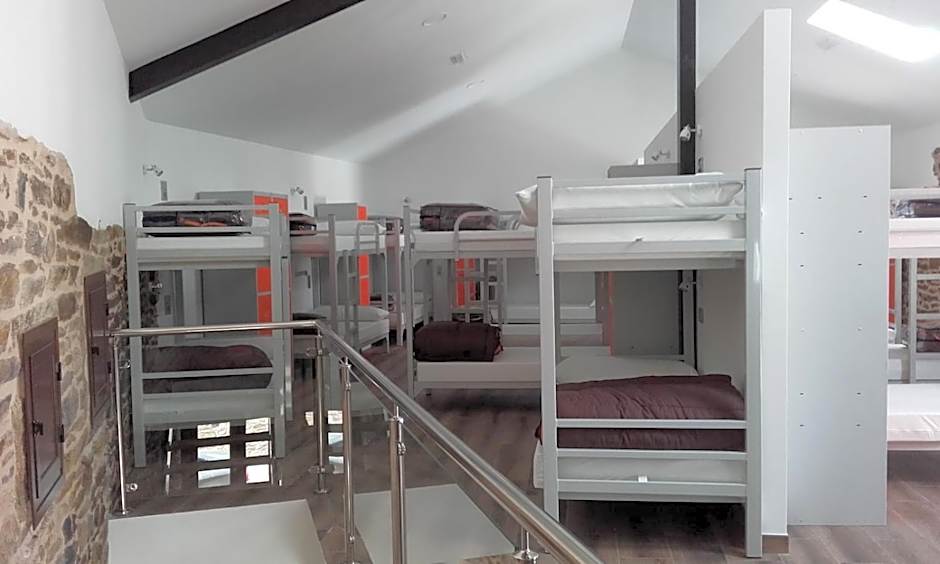 Albergue Monte Aro