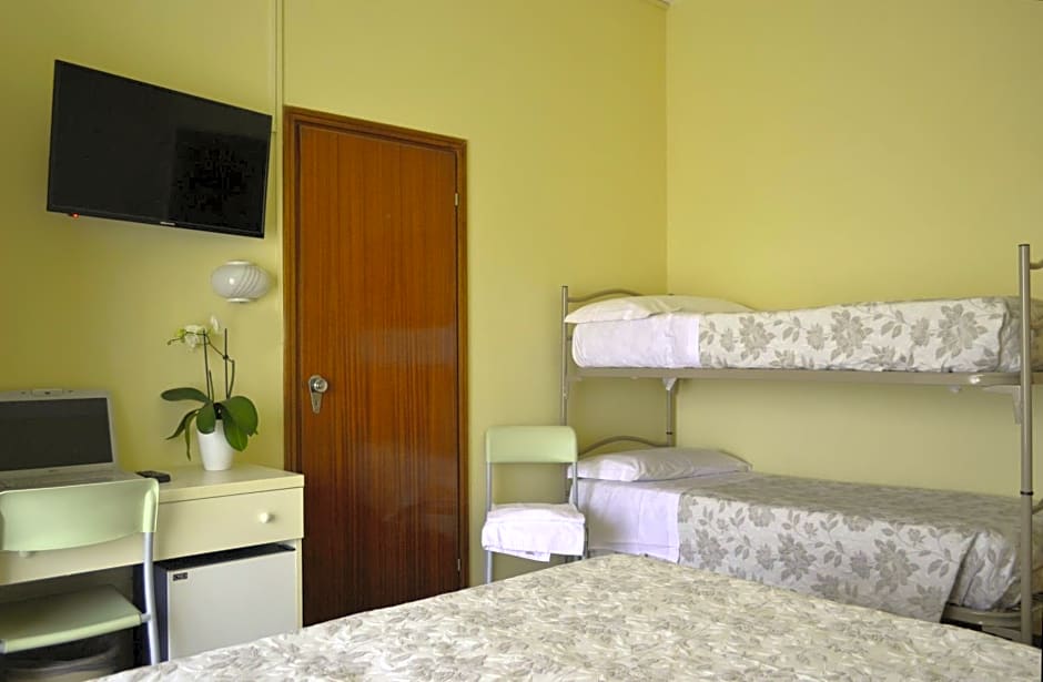 Hotel Beverly