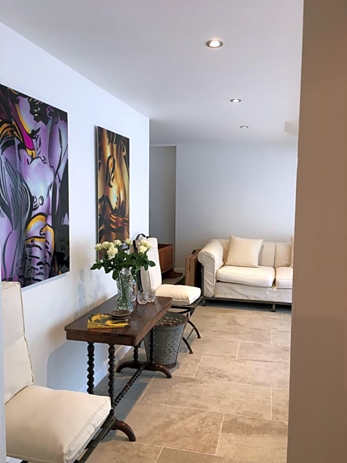 Private luxury retreat