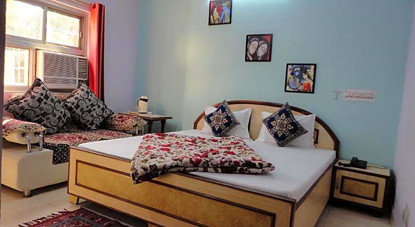 Hotel Swarajya Palace