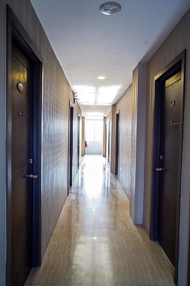 Vaccinated Staff - OYO 676 Hotel Osaka