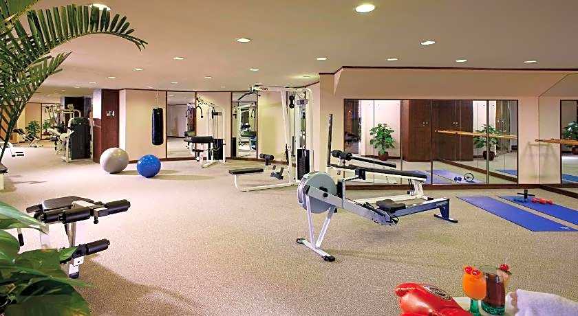 Harbour Plaza Metropolis