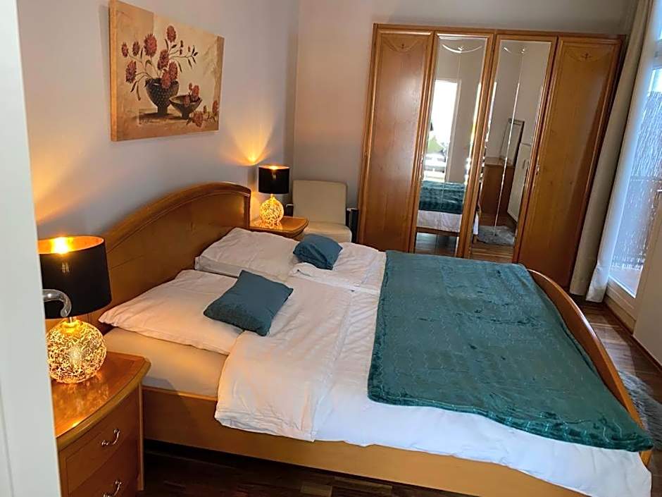 FHS ApartHotel