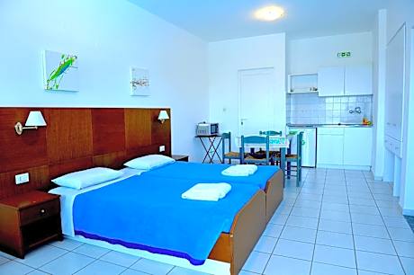 Family Apartment with Sea View