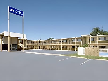 Rodeway Inn Dodge City