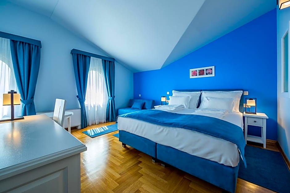 Hotel Domino