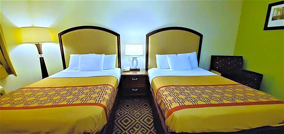 Travel Inn and Suites