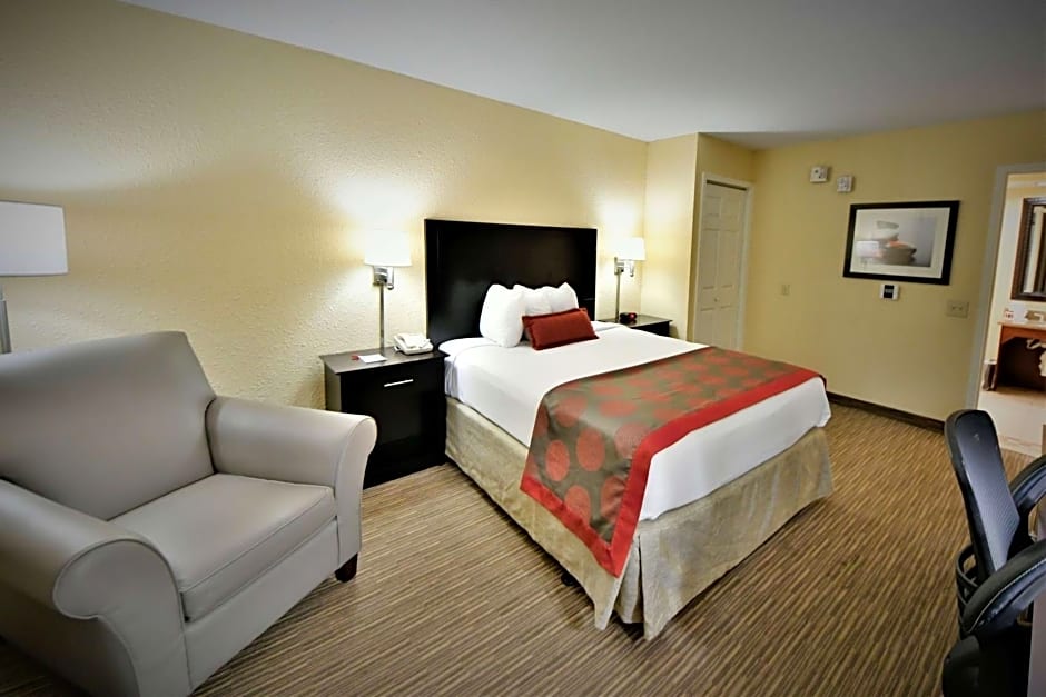 Ramada by Wyndham Jacksonville Hotel & Conference Center